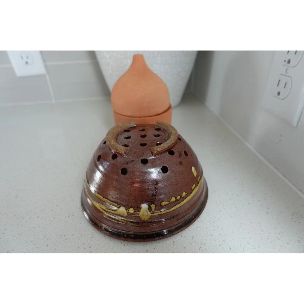 Handmade Pottery Berry Bowl‎ Colander Brown Glazed Ceramic Kitchen Decor